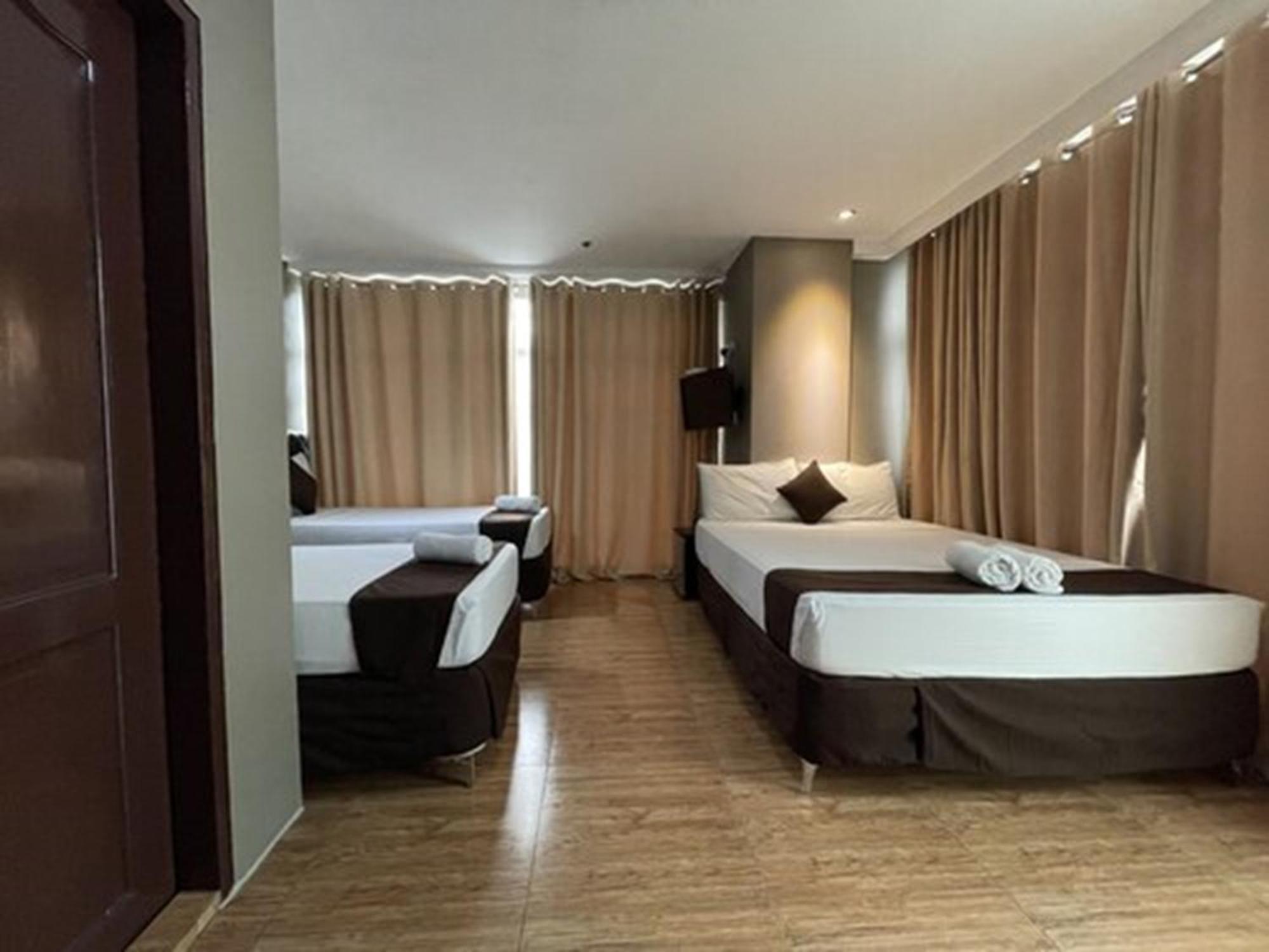 Cebu Capitol Central Hotel & Suites Powered By Cocotel Rum bild
